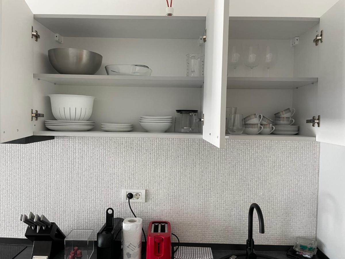Cozy 2-Room Penthouse Lakeview W14 Bucharest Luaran gambar