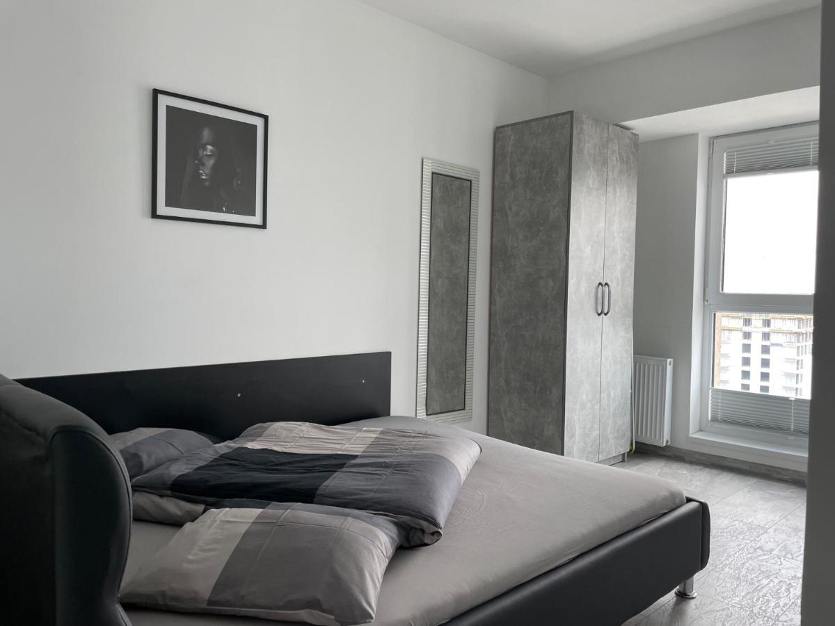 Cozy 2-Room Penthouse Lakeview W14 Bucharest Luaran gambar