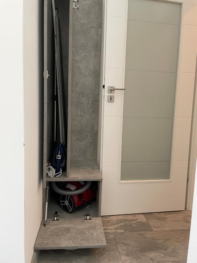 Cozy 2-Room Penthouse Lakeview W14 Bucharest Luaran gambar