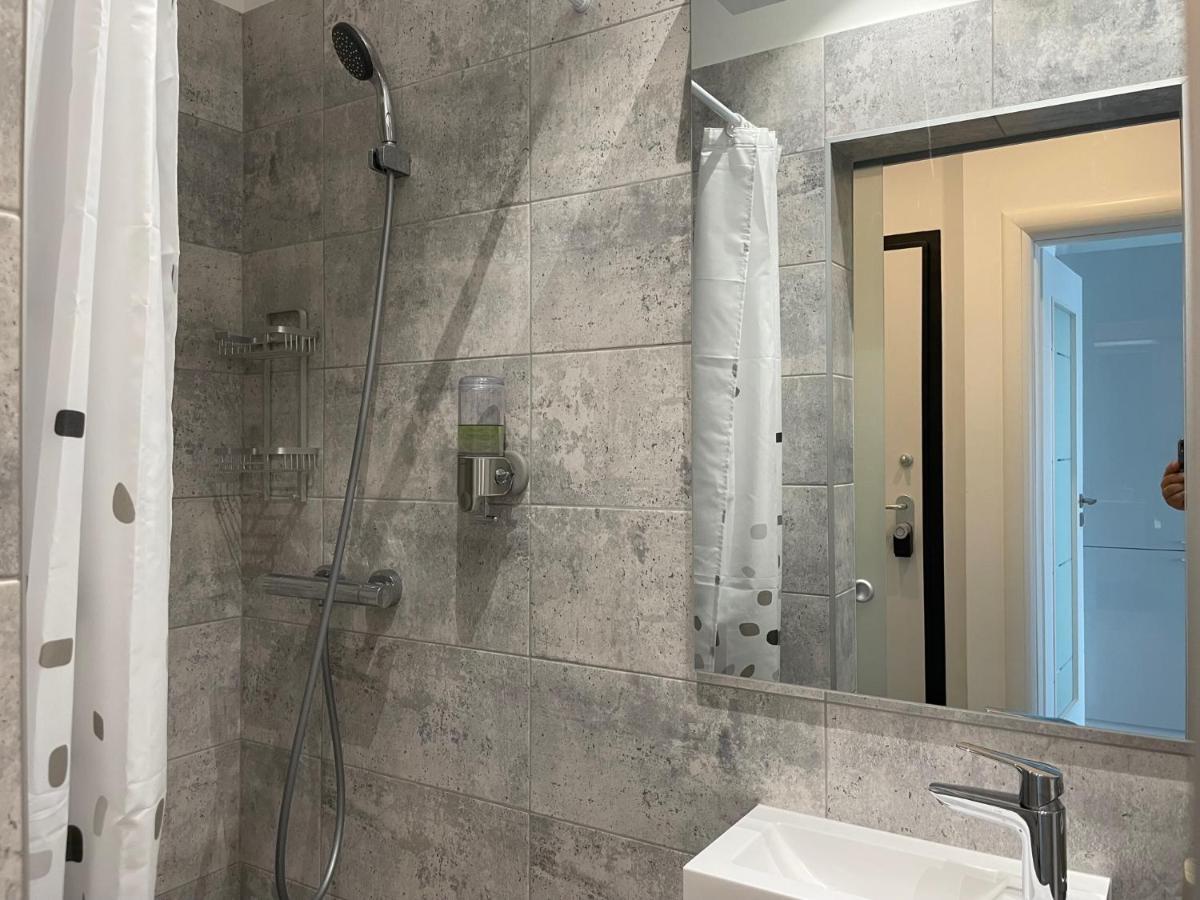Cozy 2-Room Penthouse Lakeview W14 Bucharest Luaran gambar